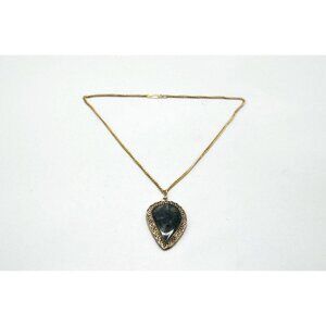 Filigree Pendant Silver Pendant Necklace Leaf Green Stone Teardrop 19" Chain